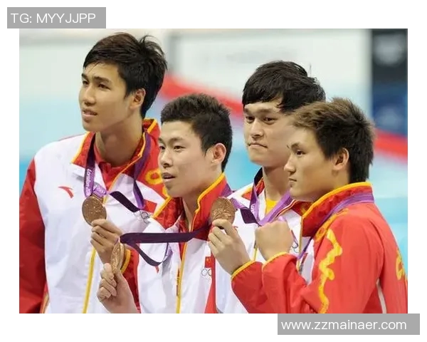 全国锦标赛特别报道:上海篮球队如何逆袭夺冠的精彩历程与背后故事 全国锦标赛特别报道:上海篮球队如何逆袭夺冠的精彩历程与背后故事