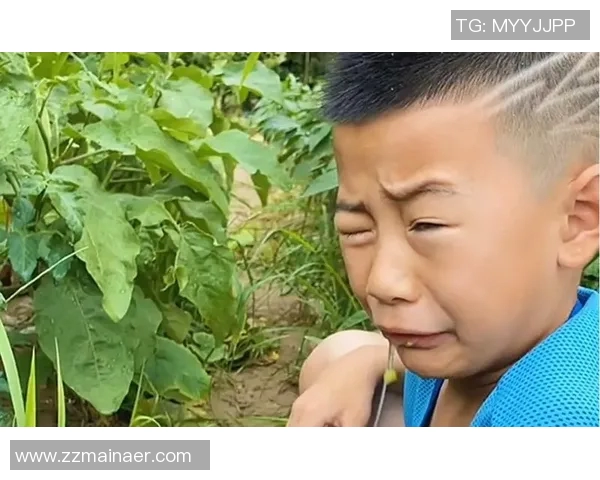 足球明星搞笑瞬间合集笑喷全场的精彩视频回顾